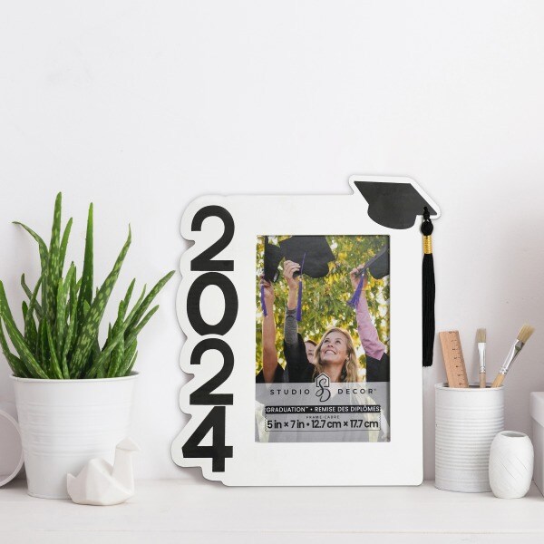 Graduation Frames 2024